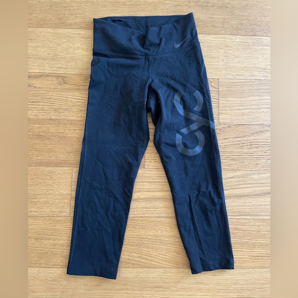 Nike Dry Fit Capri Leggings